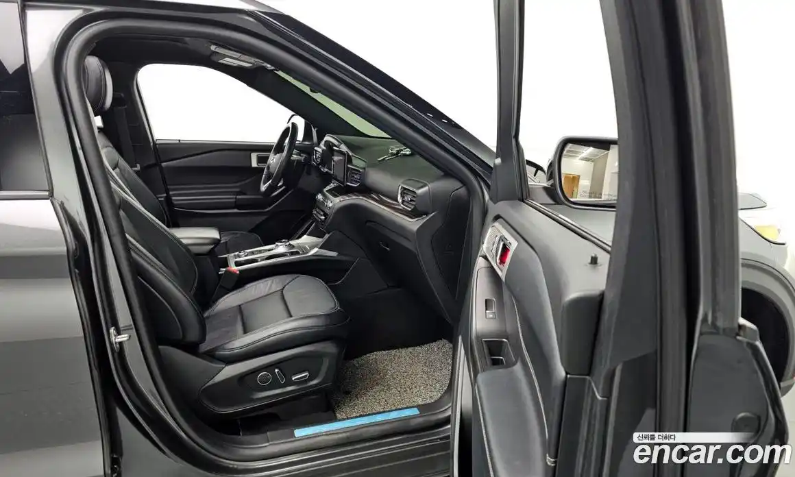 Ford Explorer 2020 2.3 Автомат в Москве № 725388, фото 11