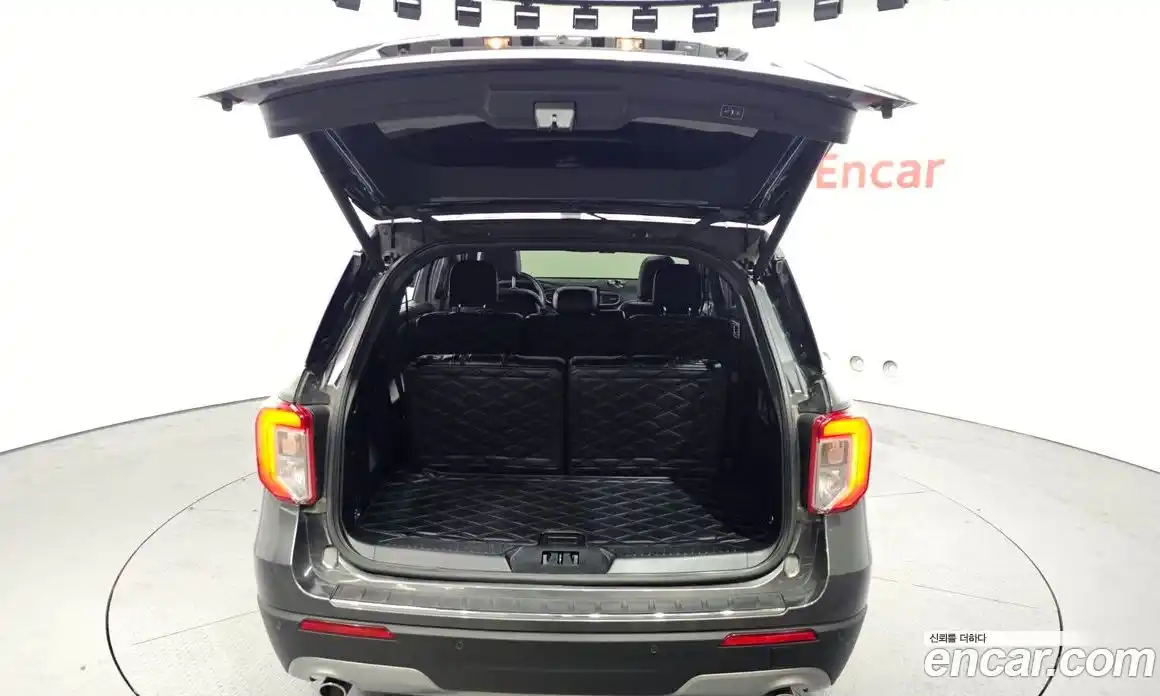 Ford Explorer 2020 2.3 Автомат в Москве № 725388, фото 20