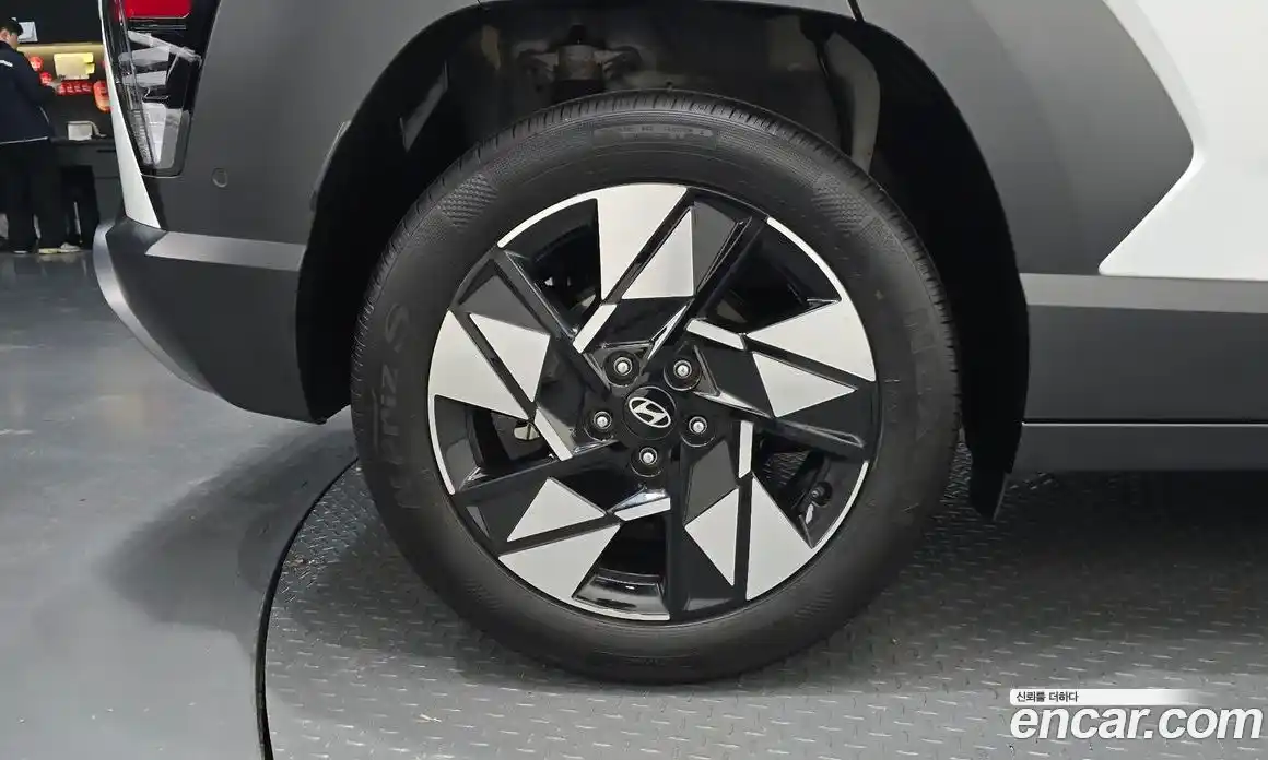 Hyundai Kona 2024 1.6 Автомат в Москве № 745450, фото 4