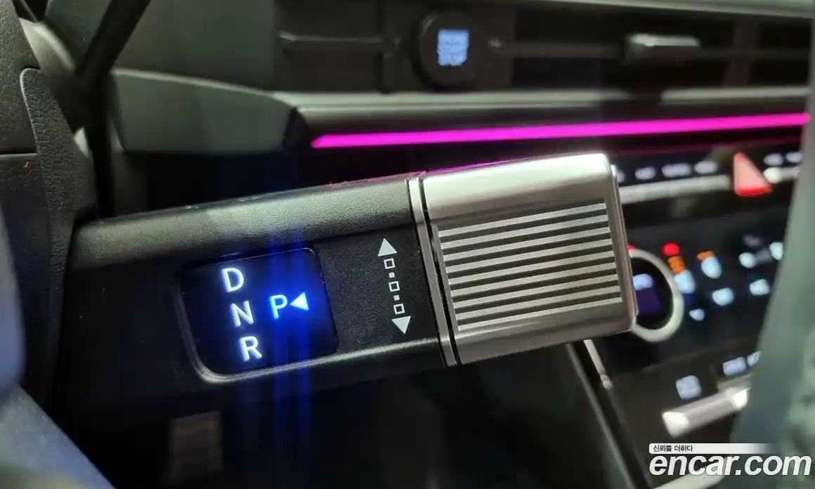 Hyundai Santa Fe 2024 2.5 Автомат в Москве № 745515, фото 9