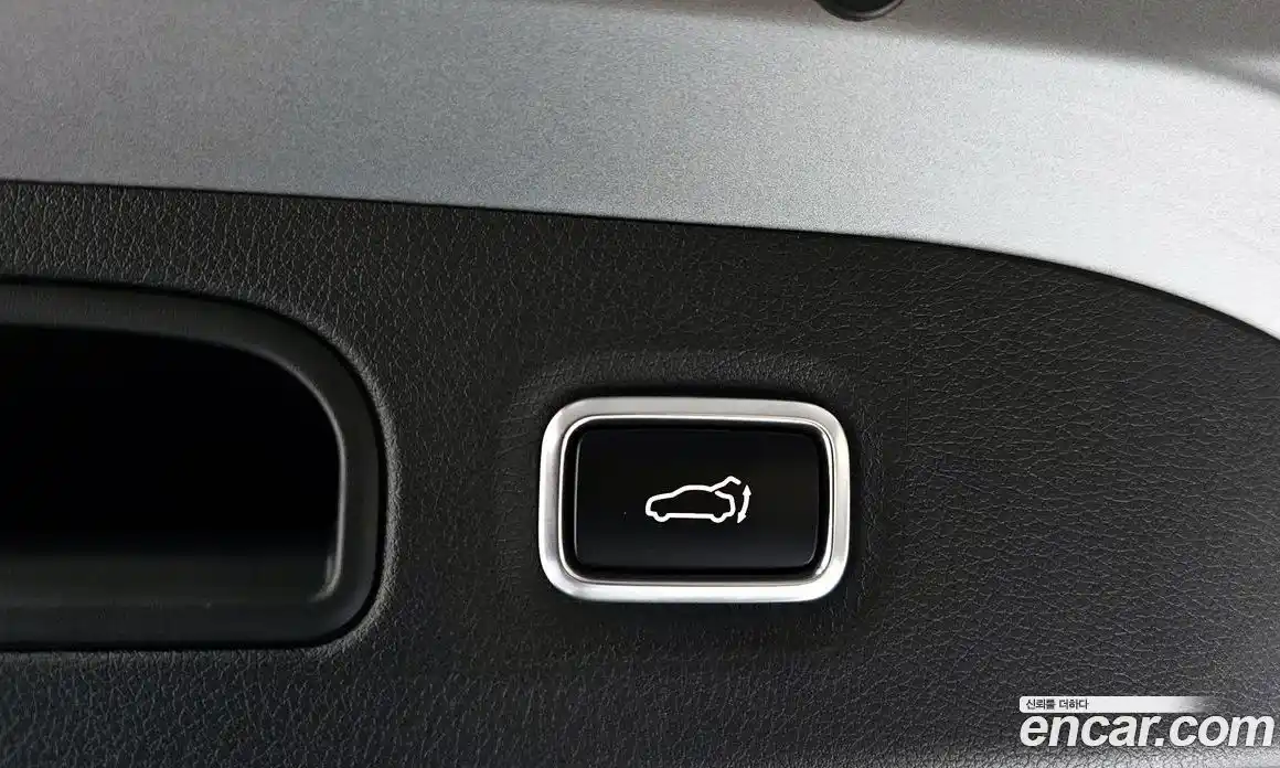 Kia Stinger 2023 3.3 Автомат в Москве № 746164, фото 19