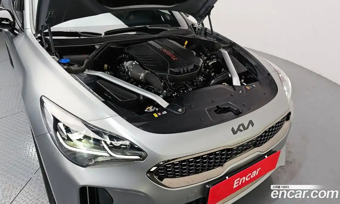 Kia Stinger 2023 3.3 Автомат в Москве № 746164, фото 6