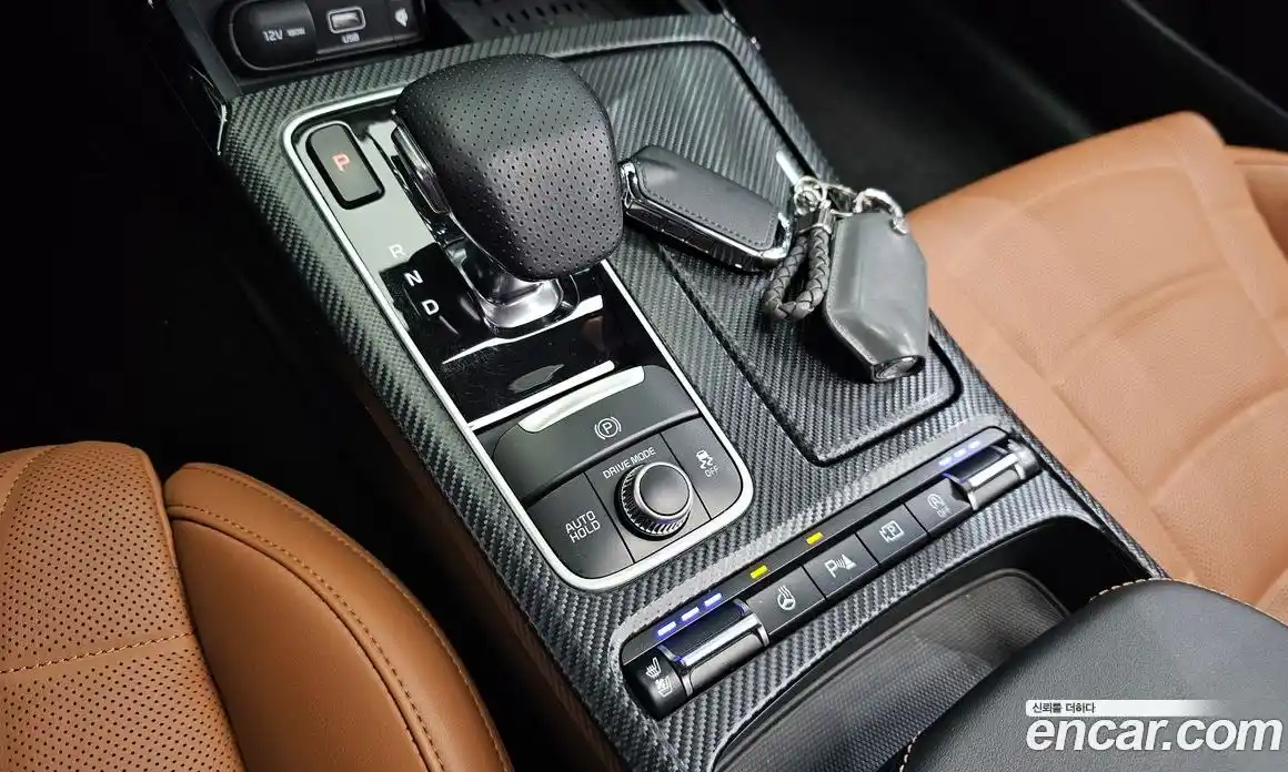 Kia Stinger 2023 3.3 Автомат в Москве № 746164, фото 9