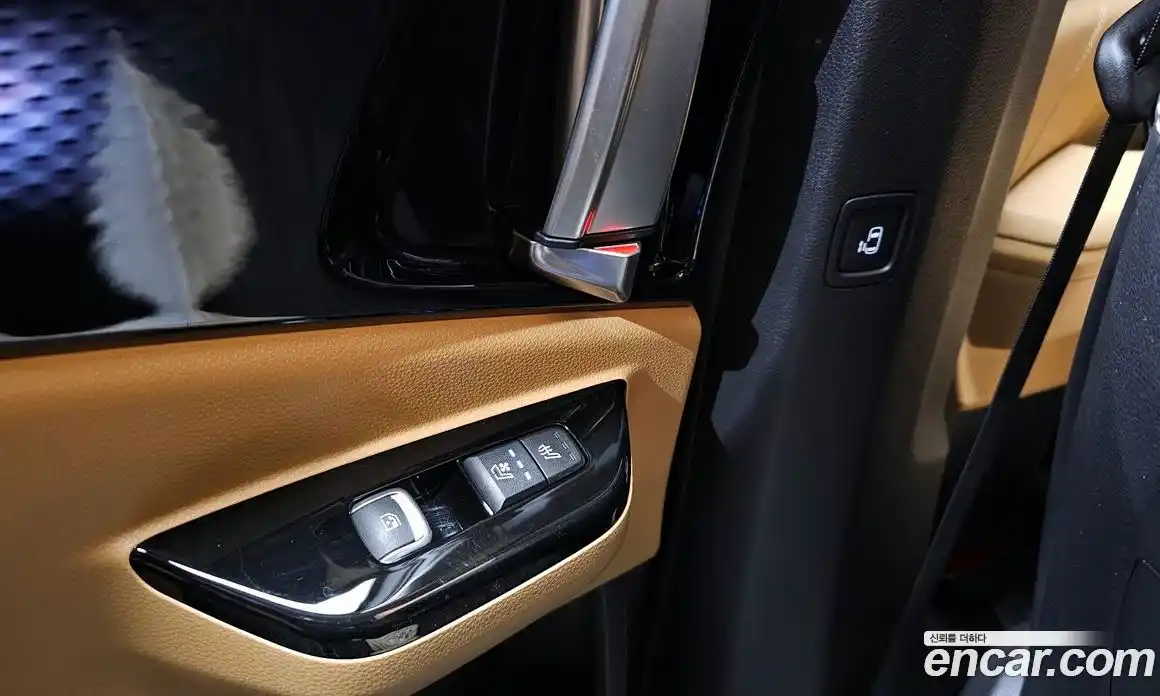 Kia Canival 2023 3.5 Автомат в Москве № 746198, фото 16