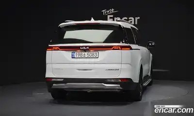 Kia Canival 2023 3.5 Автомат в Москве № 746198, миниатюра 4