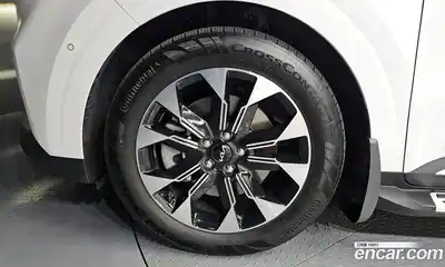 Kia Canival 2023 3.5 Автомат в Москве № 746198, миниатюра 5