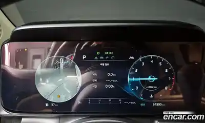 Kia Canival 2023 3.5 Автомат в Москве № 746198, миниатюра 8