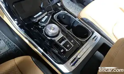 Kia Canival 2023 3.5 Автомат в Москве № 746198, миниатюра 9