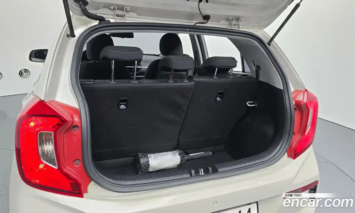 Kia Morning 2023 1.0 Автомат в Москве № 746217, фото 20