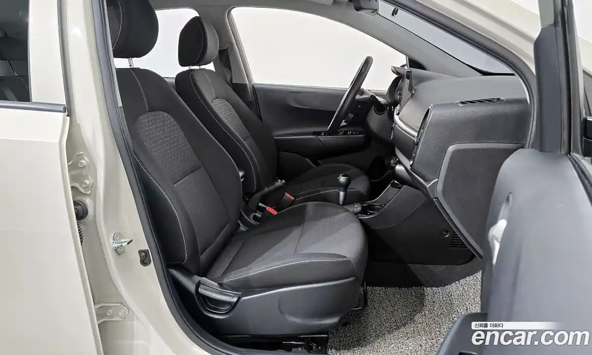 Kia Morning 2023 1.0 Автомат в Москве № 746217, фото 10