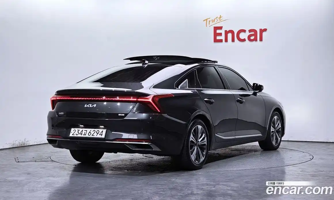 Kia K8 2022 1.6 Автомат в Москве № 746407, фото 1