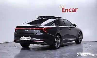 Kia K8, 2022