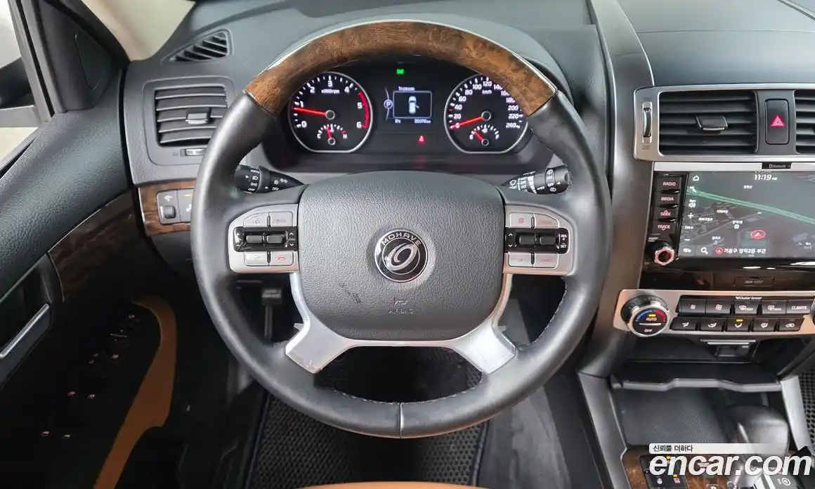 Kia Mohave 2018 3.0 Автомат в Москве № 746493, фото 13