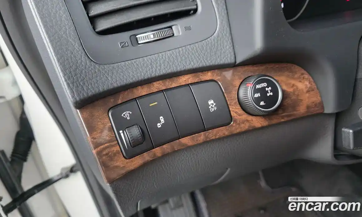 Kia Mohave 2018 3.0 Автомат в Москве № 746493, фото 15