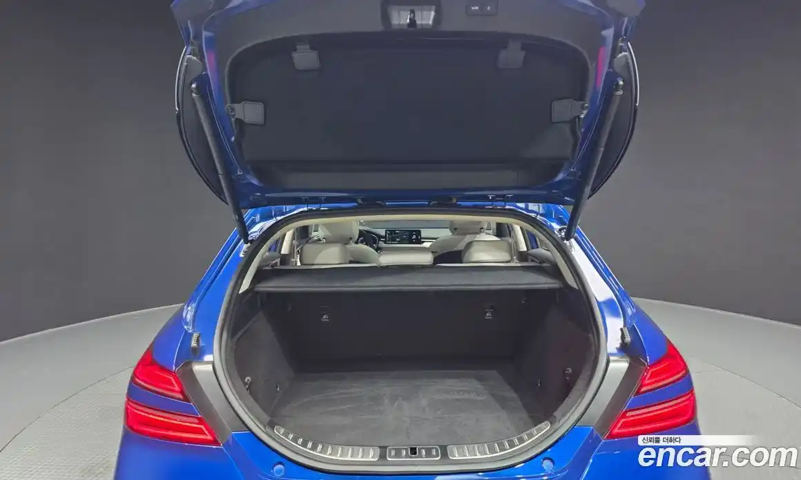 Genesis G70 2023 2.5 Автомат в Москве № 746582, фото 20