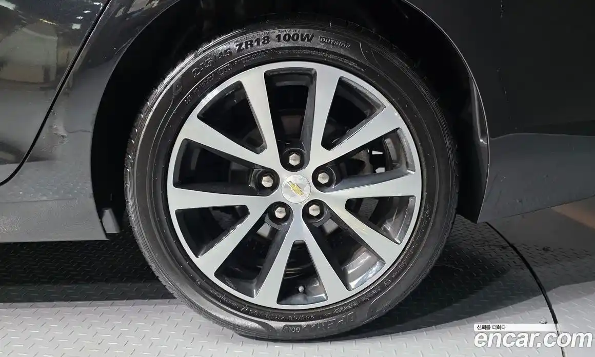 Chevrolet Malibu 2015 2.4 Автомат в Москве № 747616, фото 5