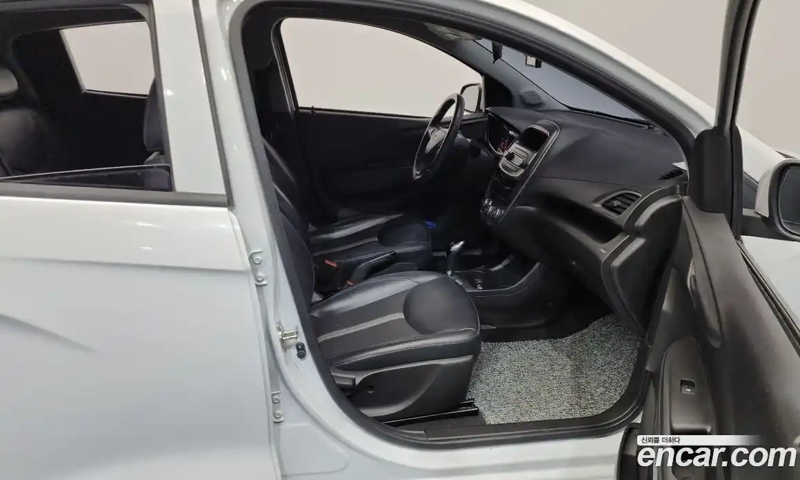 Chevrolet Spark 2019 1.0 Автомат в Москве № 747731, фото 11