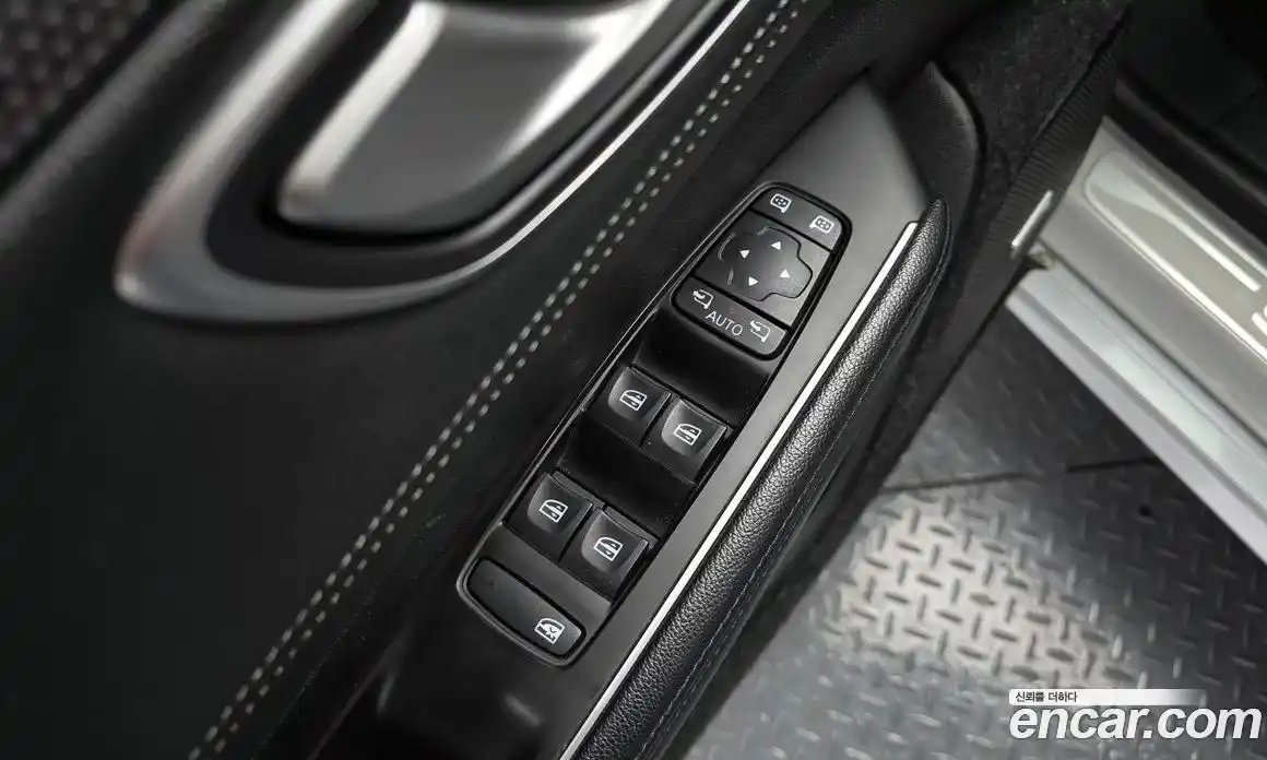 Renault SM6 2017 2.0 Автомат в Москве № 747760, фото 19