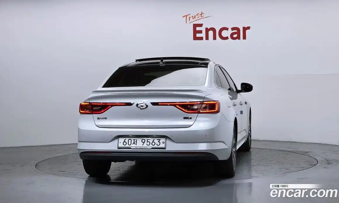 Renault SM6 2017 2.0 Автомат в Москве № 747760, фото 4