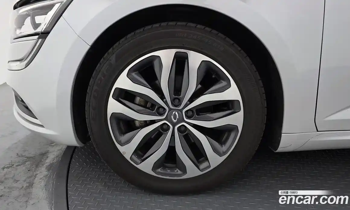 Renault SM6 2017 2.0 Автомат в Москве № 747760, фото 5