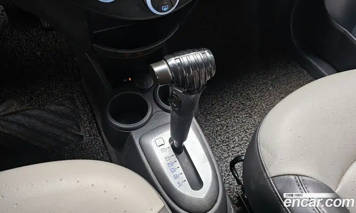 Chevrolet Spark 2012 1.0 Автомат в Москве № 747834, фото 9