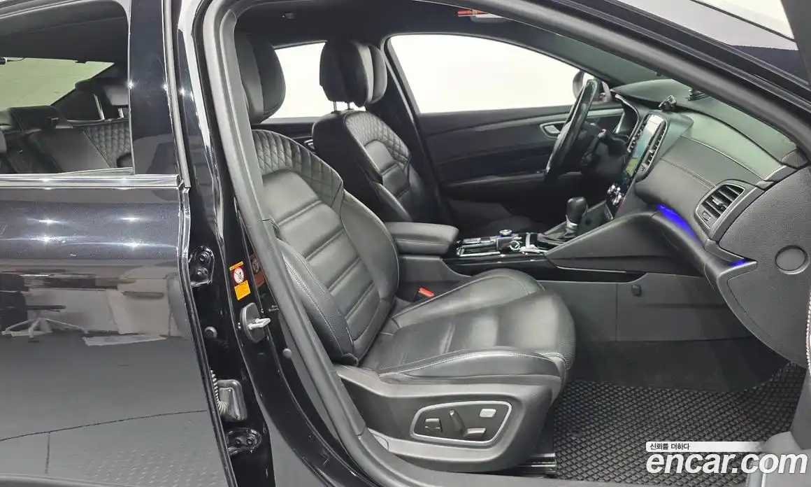 Renault SM6 2020 2.0 Автомат в Москве № 747921, фото 11