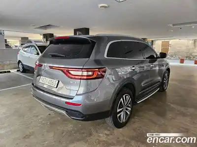 Renault QM6 2021 2.0 Автомат в Москве № 748490, миниатюра 4