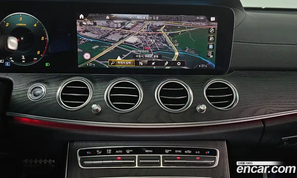 Mercedes-Benz E-Class 2021 1.9 Автомат в Москве № 749264, фото 14