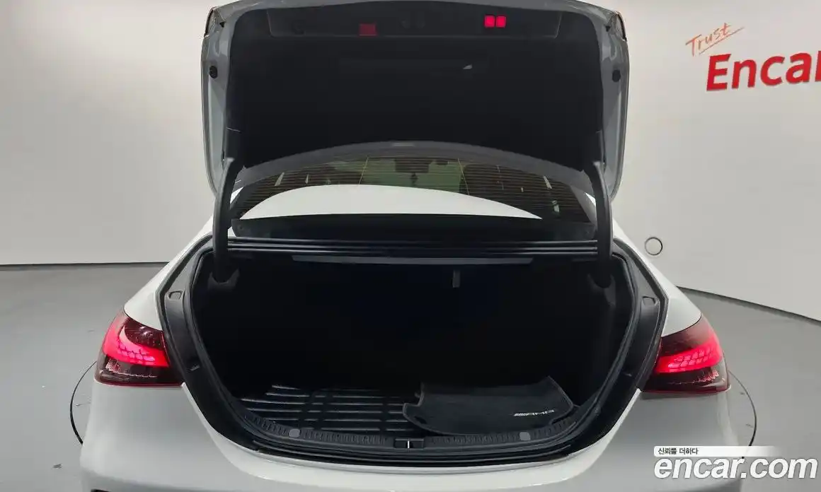 Mercedes-Benz E-Class 2021 1.9 Автомат в Москве № 749264, фото 20