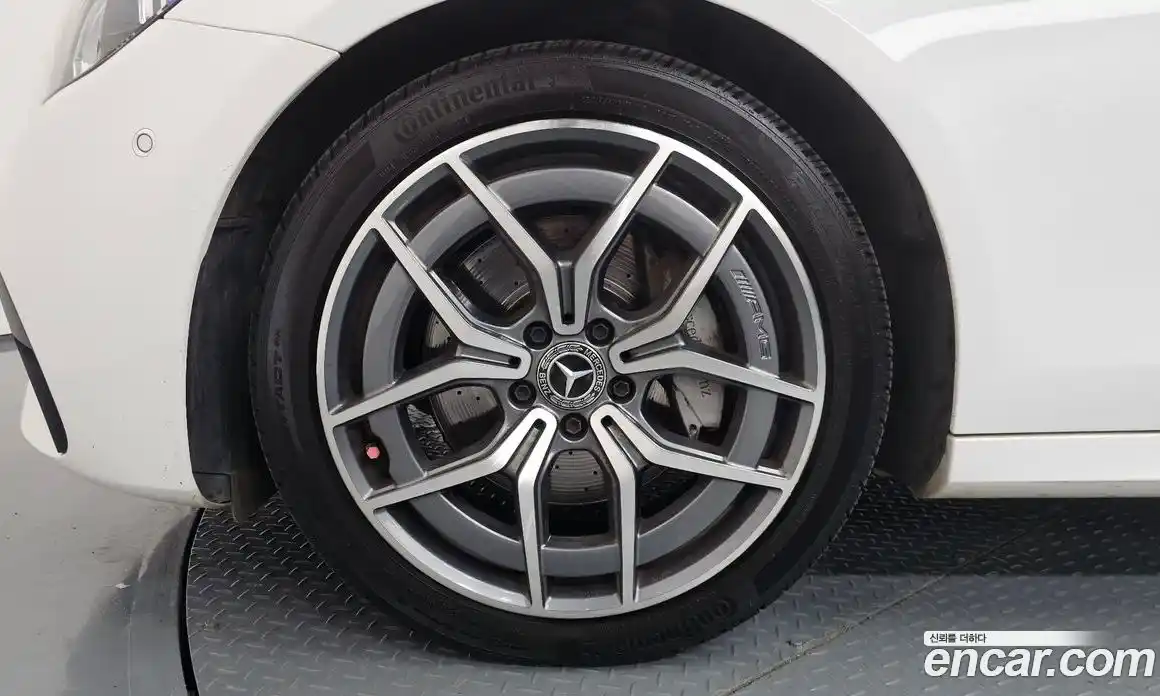 Mercedes-Benz E-Class 2021 1.9 Автомат в Москве № 749264, фото 5