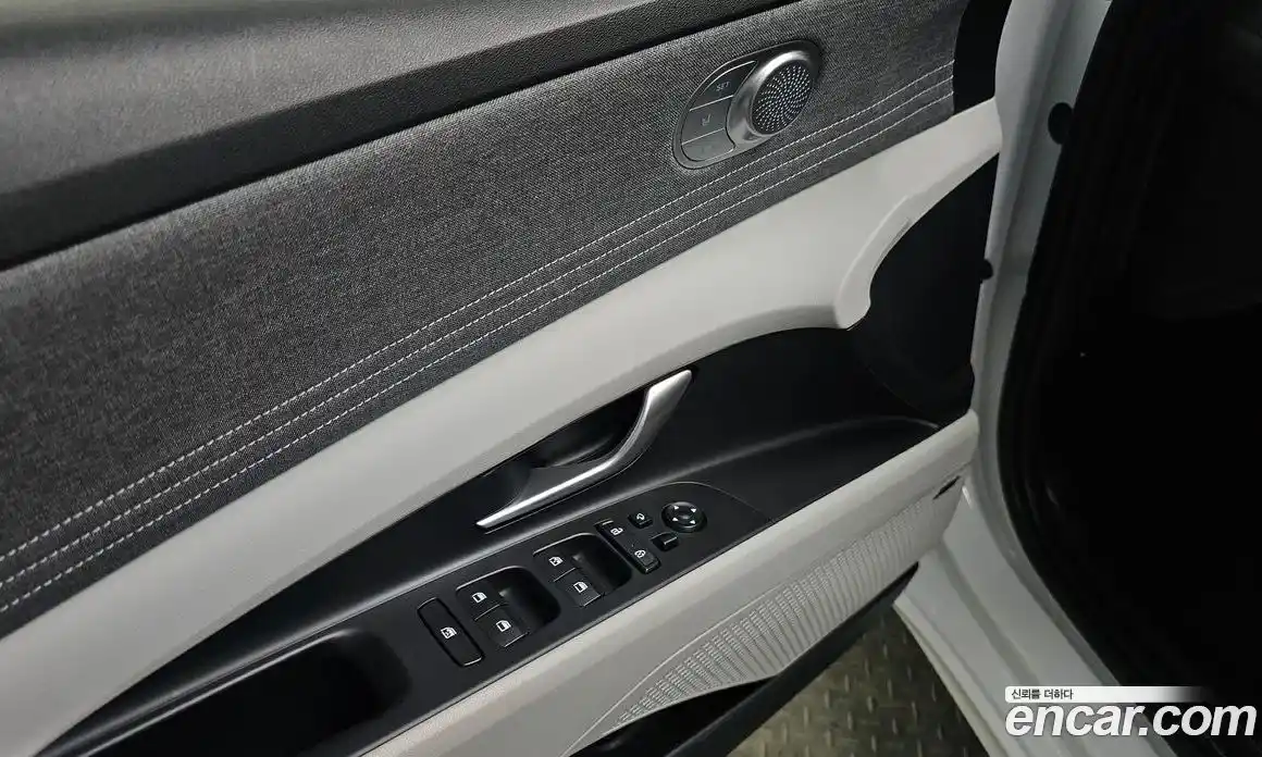 Hyundai Avante 2023 1.6 Автомат в Москве № 756333, фото 13