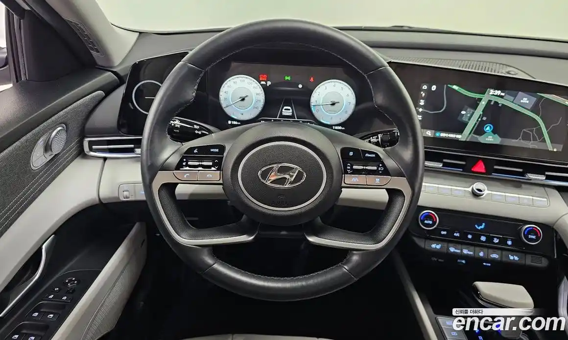 Hyundai Avante 2023 1.6 Автомат в Москве № 756333, фото 16