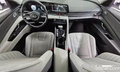 Hyundai Avante 2023 1.6 Автомат в Москве № 756333, миниатюра 7