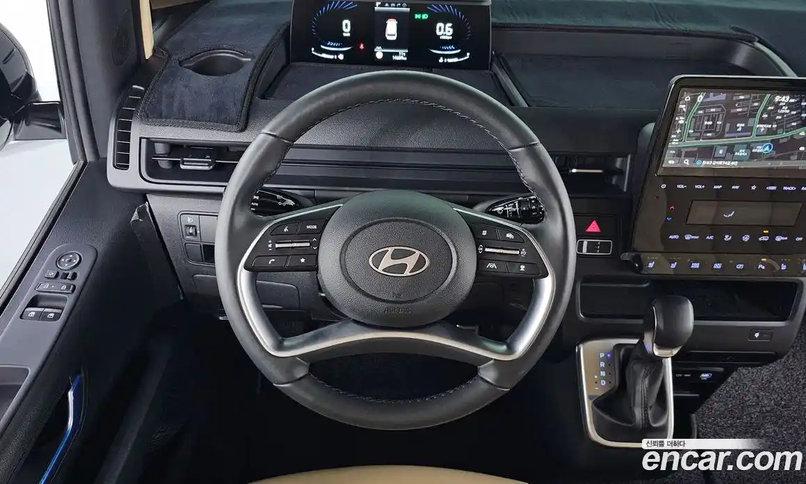 Hyundai Staria 2025 3.5 Автомат в Москве № 756504, фото 11