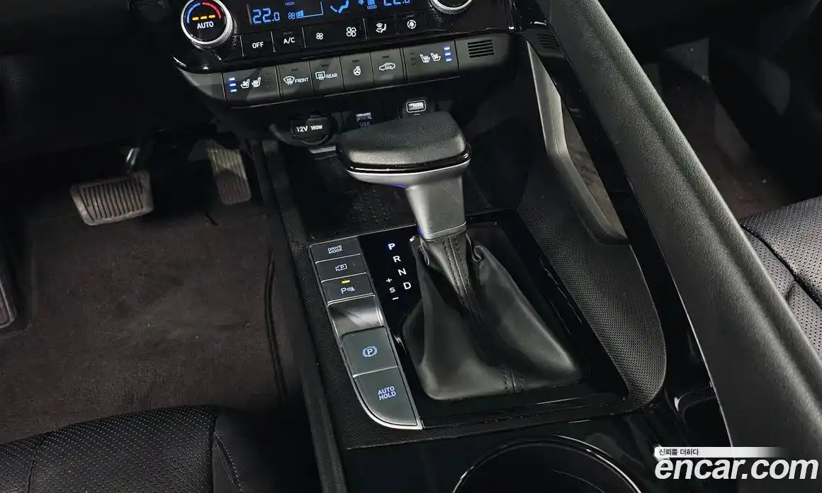 Hyundai Avante 2022 1.6 Автомат в Москве № 756942, фото 9