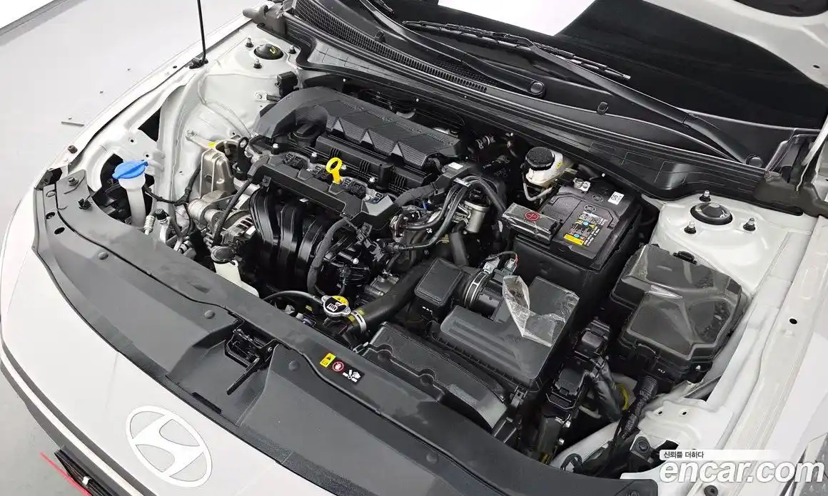 Hyundai Avante 2024 1.6 Автомат в Москве № 757053, фото 6