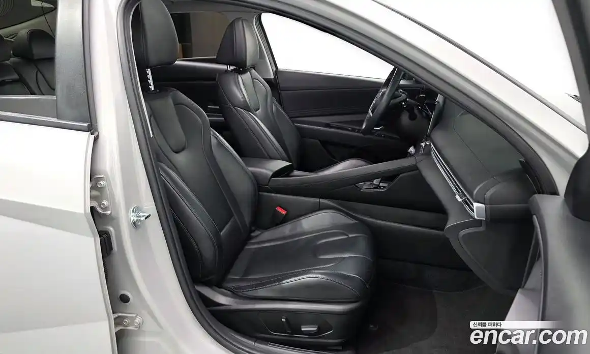 Hyundai Avante 2024 1.6 Автомат в Москве № 757053, фото 10