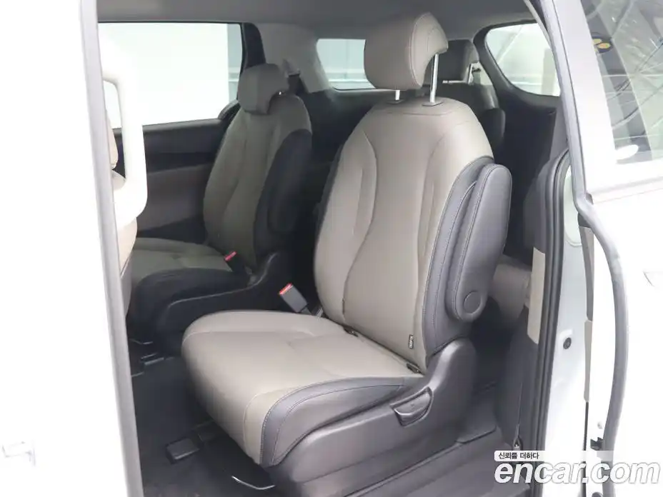 Kia Canival 2025 2.2 Автомат в Москве № 757207, фото 11