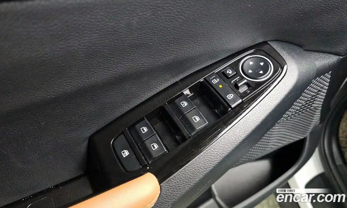 Kia Seltos 2023 1.6 Автомат в Москве № 757439, фото 13