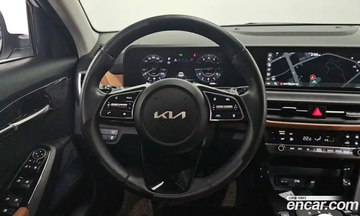 Kia Seltos 2023 1.6 Автомат в Москве № 757439, фото 15