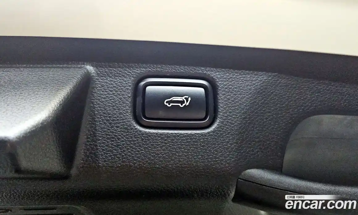 Kia Seltos 2023 1.6 Автомат в Москве № 757439, фото 20