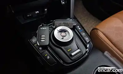 Kia Seltos 2023 1.6 Автомат в Москве № 757439, миниатюра 9