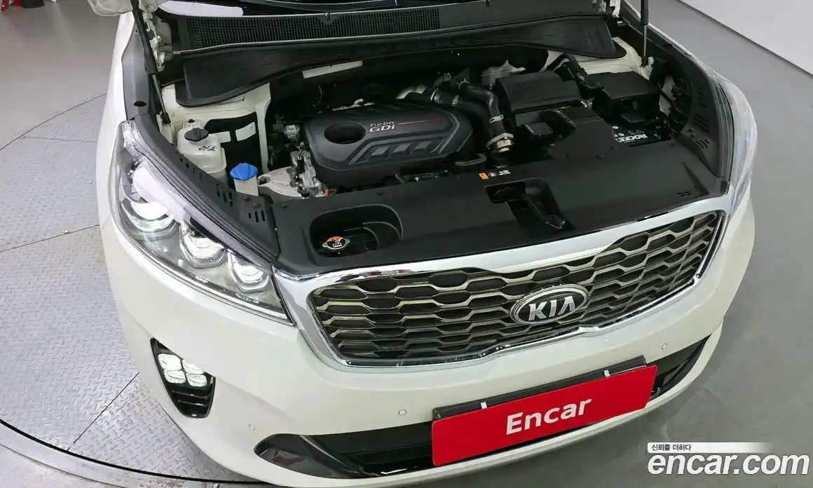 Kia Sorento 2019 2.0 Автомат в Москве № 757797, фото 6