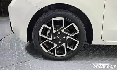 Kia Ray 2023 1.0 Автомат в Москве № 757903, миниатюра 5