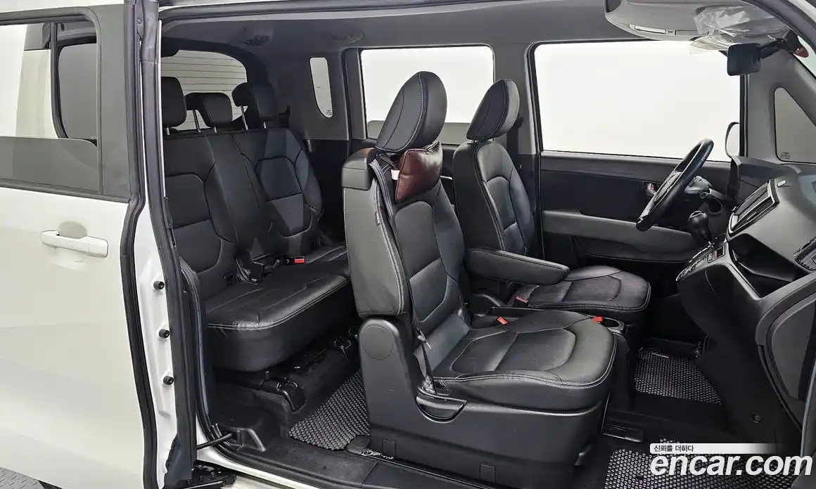 Kia Ray 2023 1.0 Автомат в Москве № 757903, фото 10