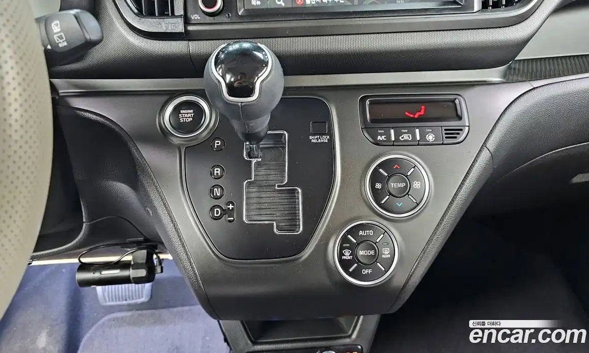 Kia Ray 2023 1.0 Автомат в Москве № 758086, фото 9