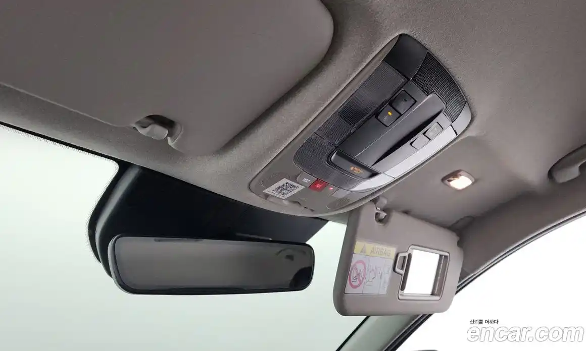 Kia Niro 2023 1.6 Автомат в Москве № 758263, фото 19