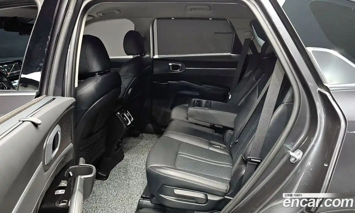 Kia Sorento 2023 2.5 Автомат в Москве № 758310, фото 12