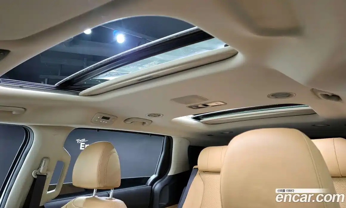 Kia Canival 2022 2.2 Автомат в Москве № 758514, фото 18