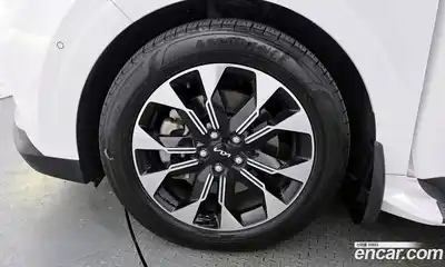 Kia Canival 2022 2.2 Автомат в Москве № 758514, миниатюра 5